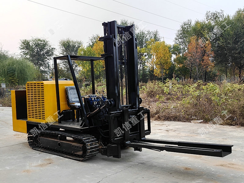 鋼制履帶底盤(pán)叉車